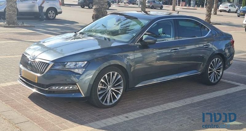 2019' Skoda Superb סקודה סופרב photo #3