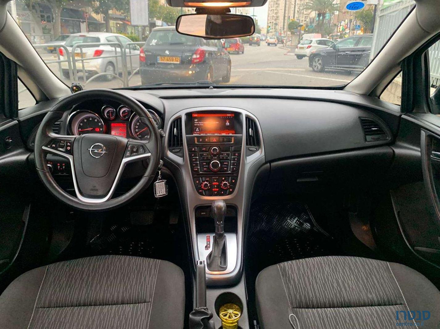 2017' Opel Astra אופל אסטרה photo #3