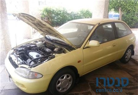 1995' Mitsubishi Colt photo #1