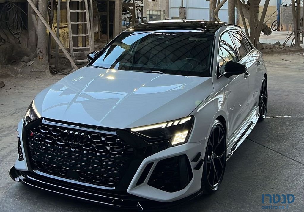 2023' Audi RS3 אאודי photo #1