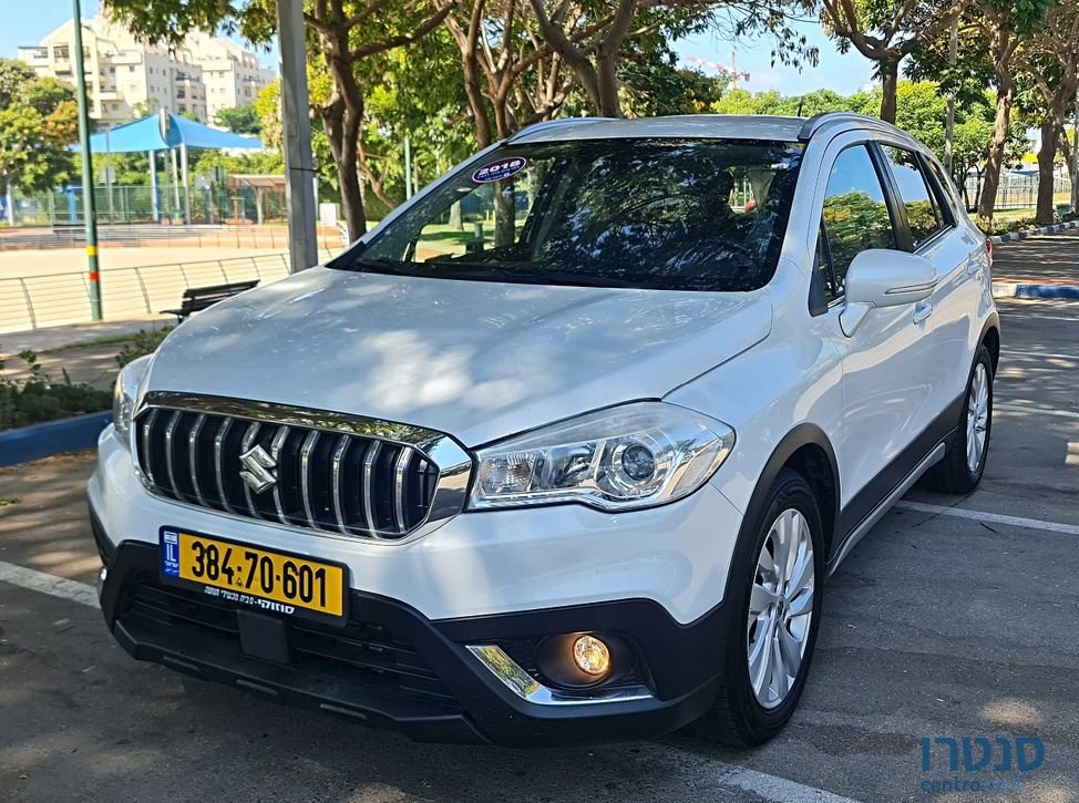 2018' Suzuki SX4 סוזוקי קרוסאובר photo #2