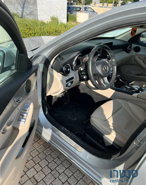 2018' Mercedes-Benz C-Class מרצדס photo #3