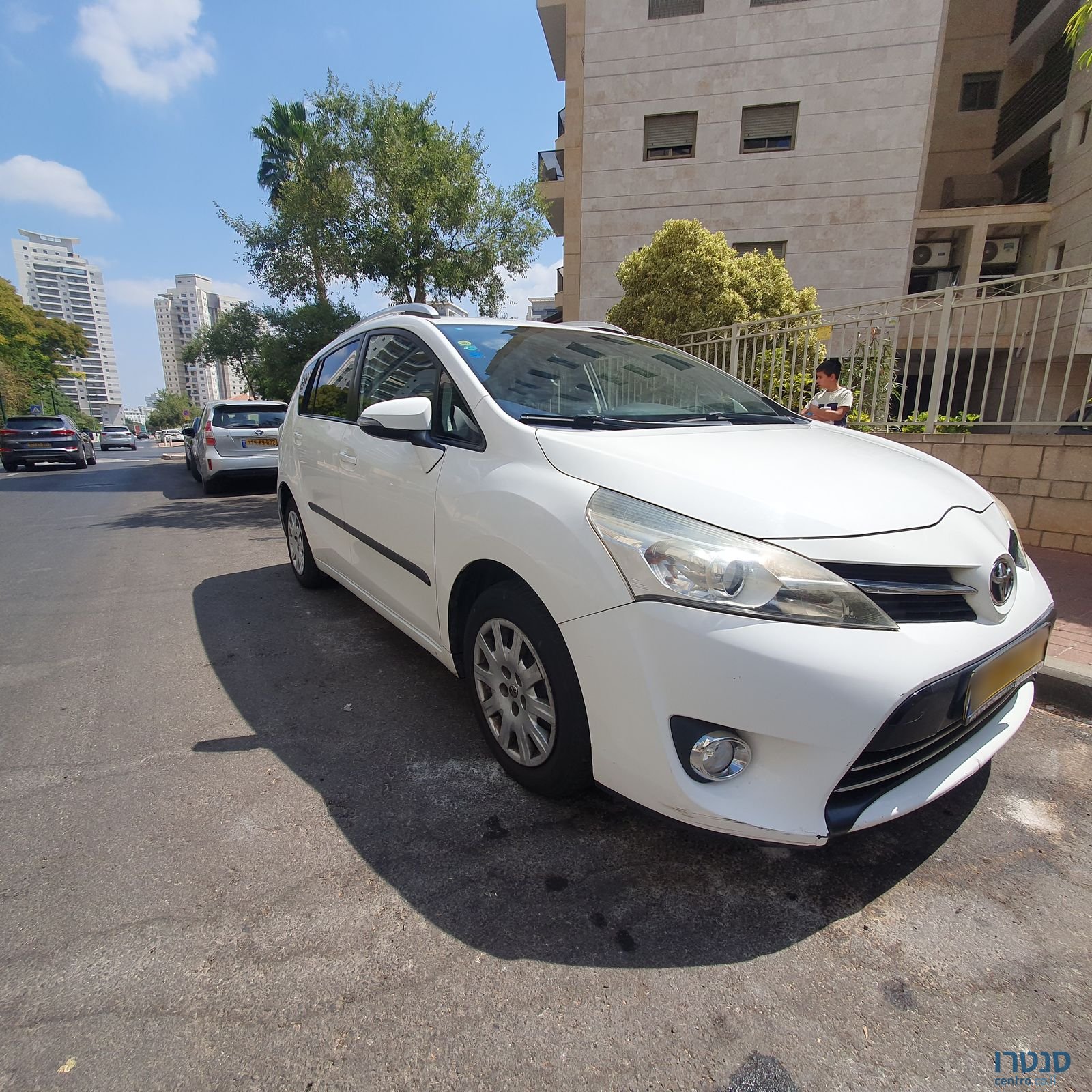 2014' Toyota Verso טויוטה ורסו photo #3