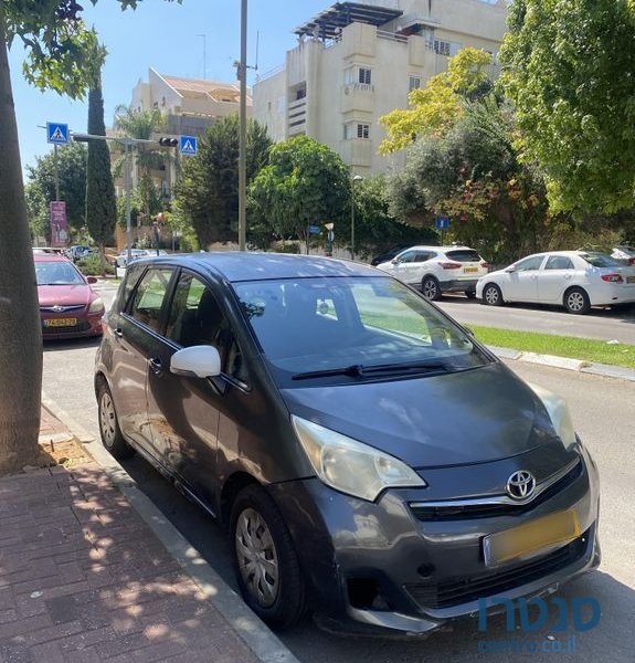 2014' Toyota Verso טויוטה ורסו-S photo #5