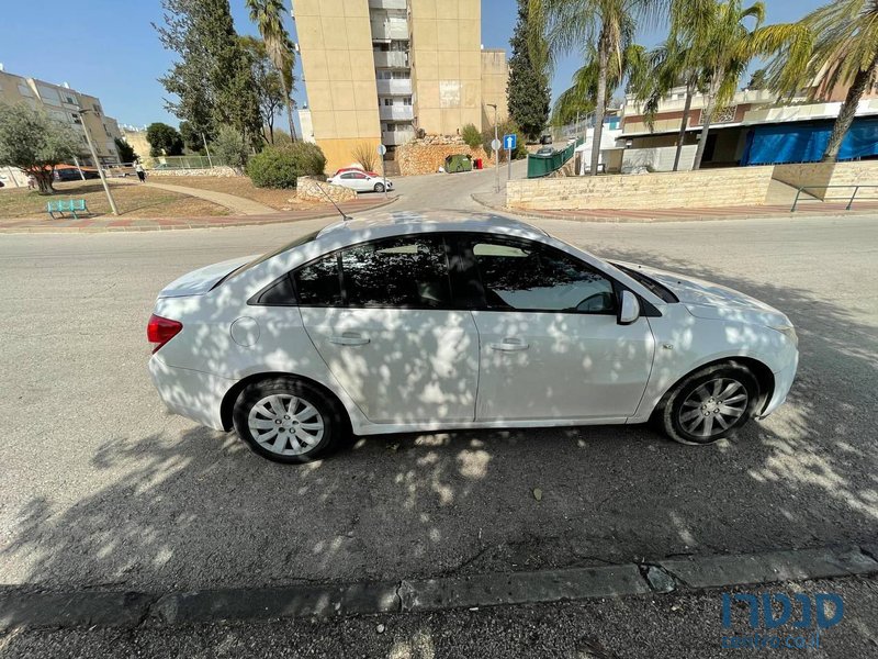 2011' Chevrolet Cruze שברולט קרוז photo #1