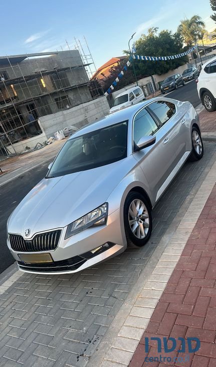 2018' Skoda Superb סקודה סופרב photo #1