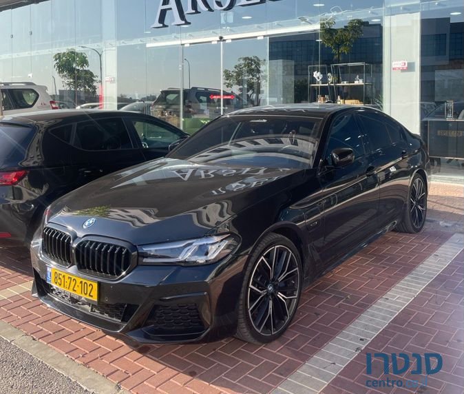 2022' BMW 5 Series ב.מ.וו סדרה 5 photo #1