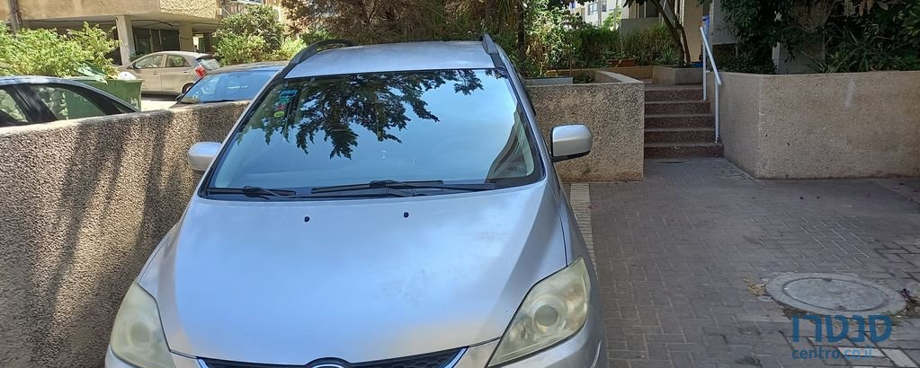 2009' Mazda 5 מאזדה photo #1