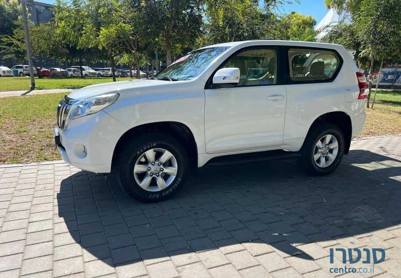 2015' Toyota Land Cruiser טויוטה לנד קרוזר photo #3