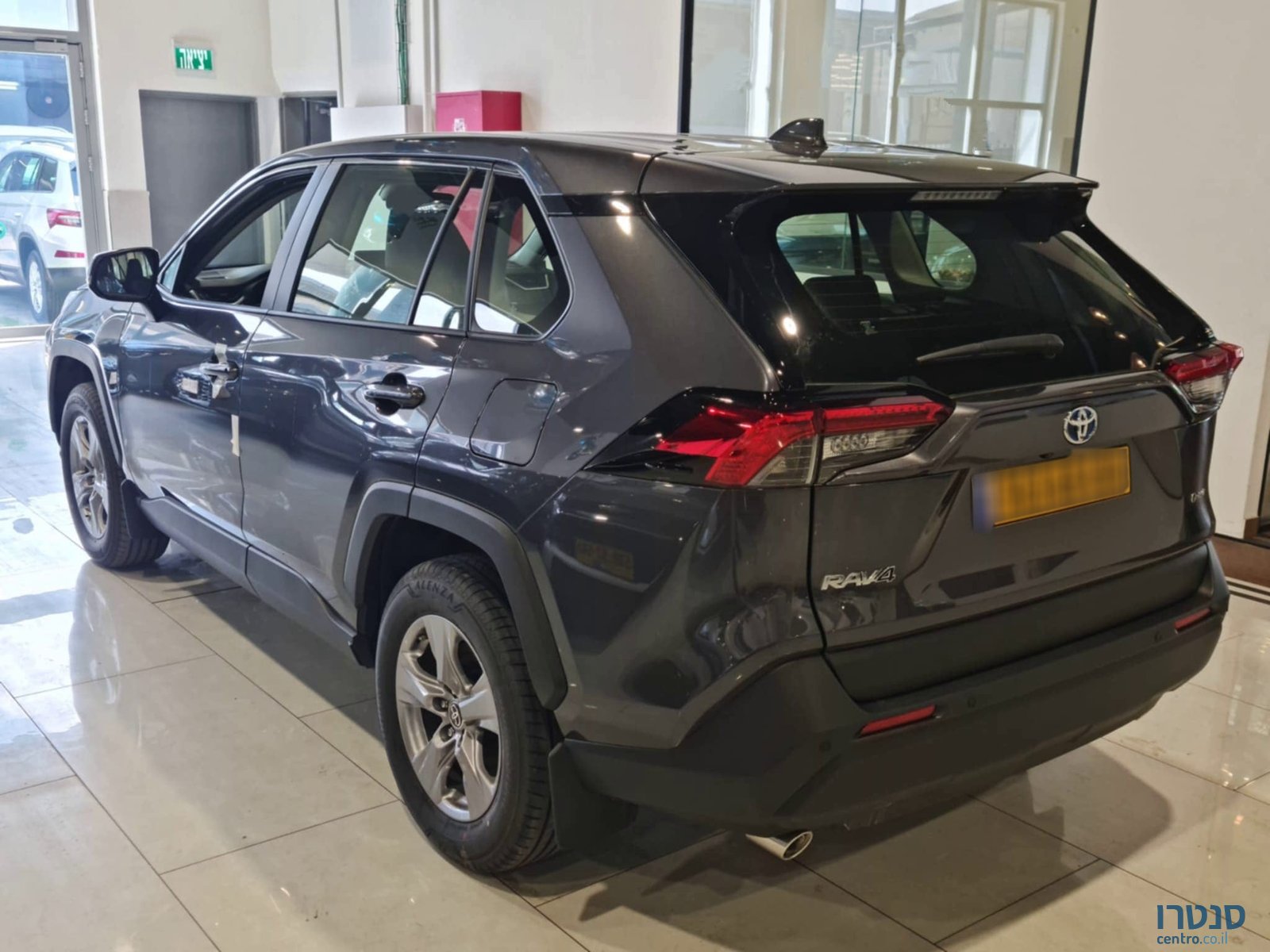 2025' Toyota RAV4 photo #4