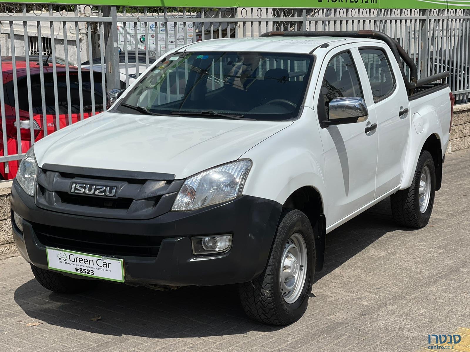 2015' Isuzu PICK UP photo #6