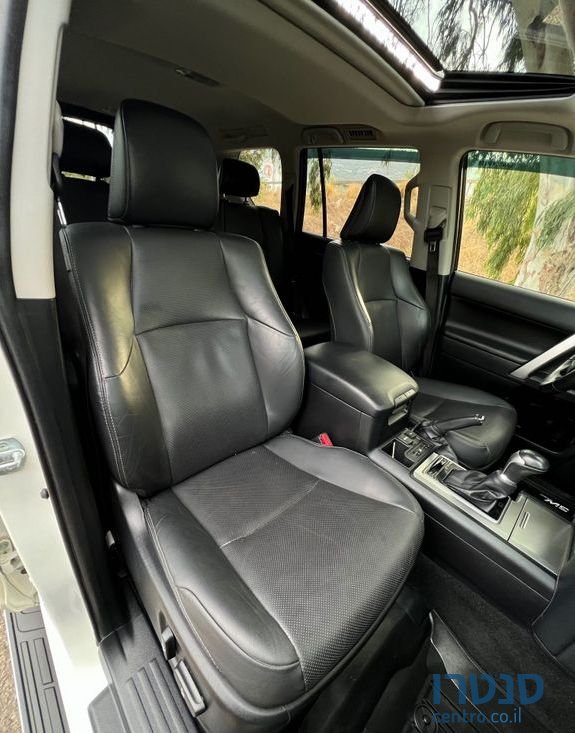 2021' Toyota Land Cruiser טויוטה לנד photo #6