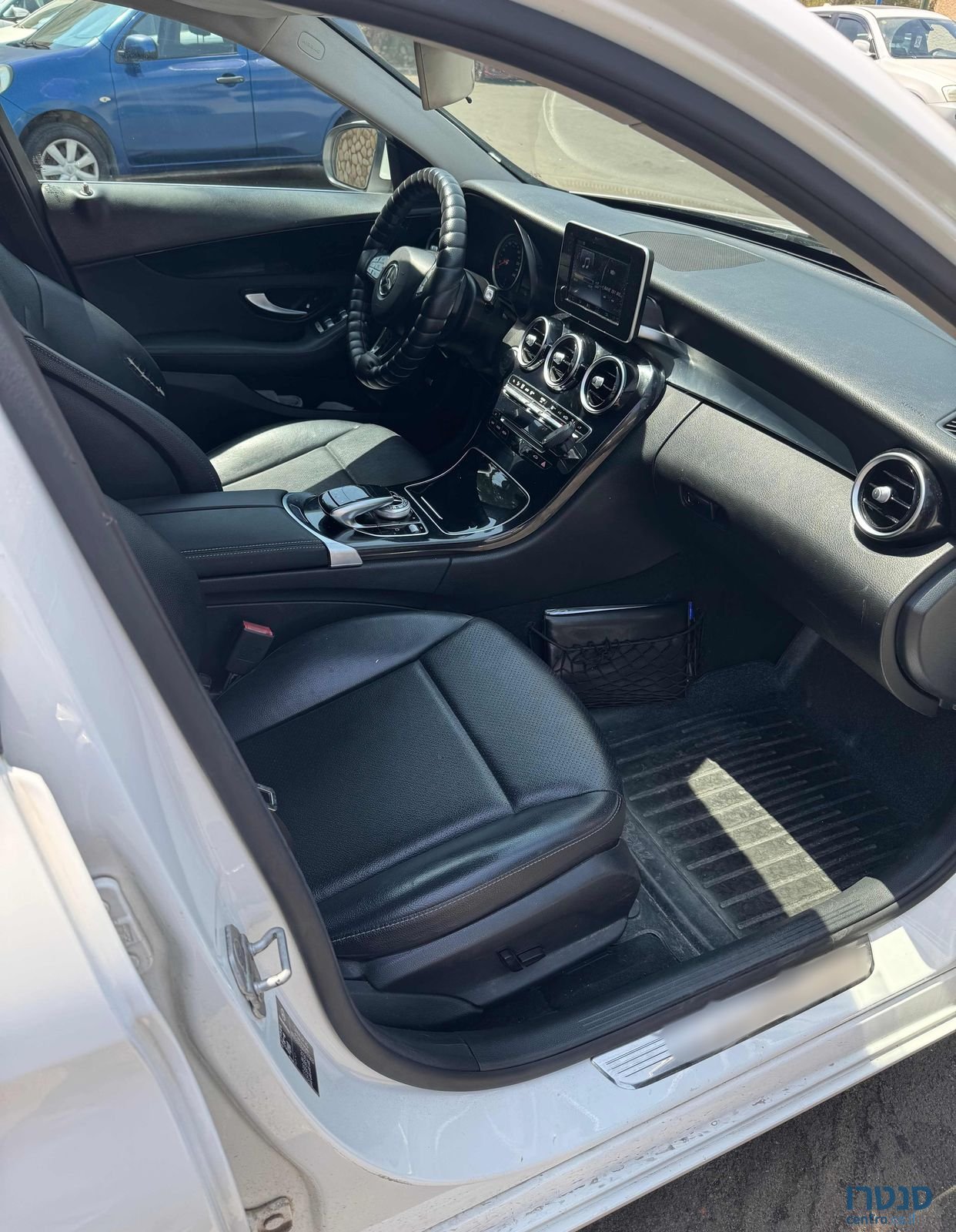 2015' Mercedes-Benz C-Class מרצדס-בנץ photo #6