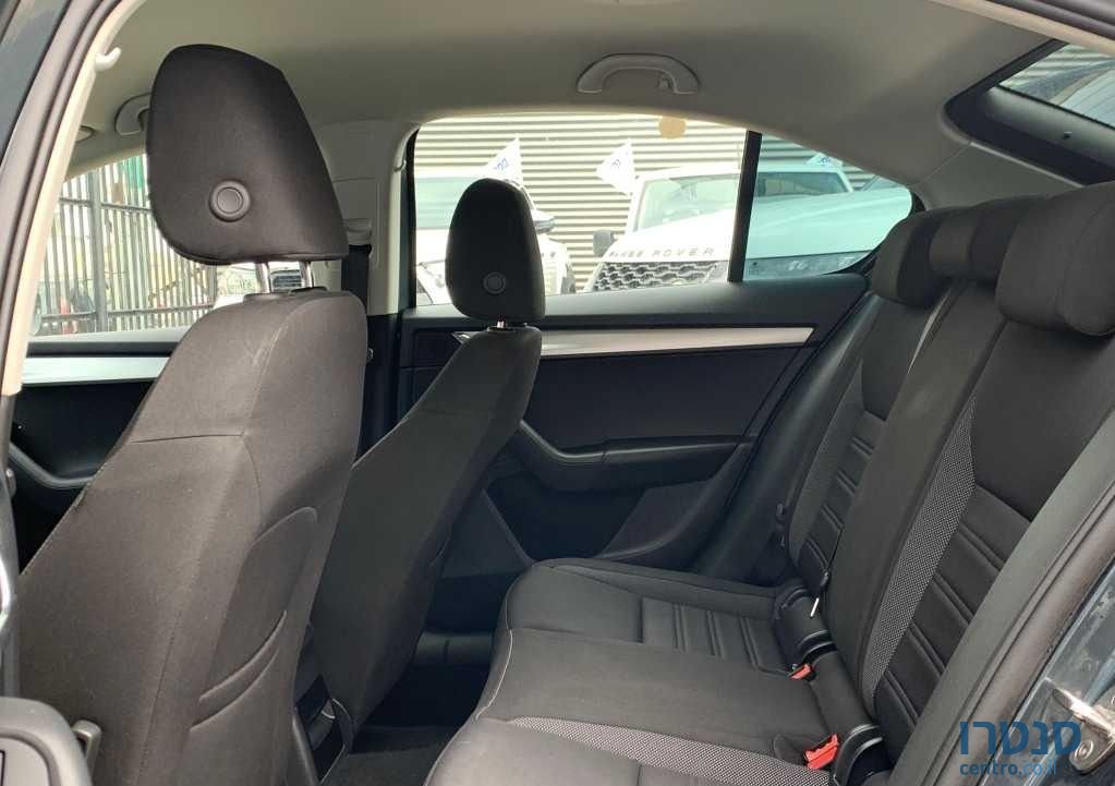 2019' Skoda Octavia סקודה אוקטביה photo #5