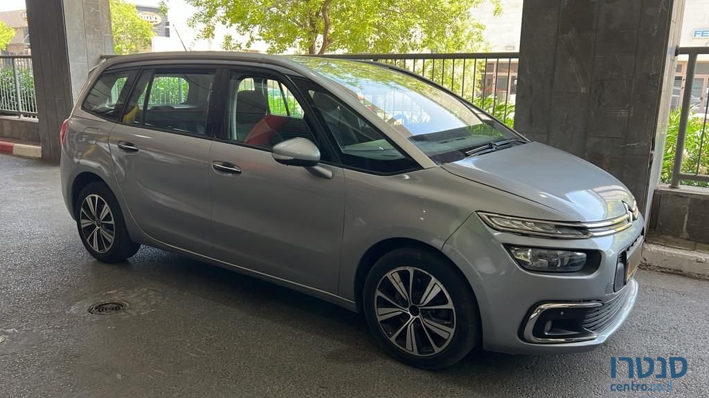 2017' Citroen C4 Picasso סיטרואן C4 פיקאסו photo #4