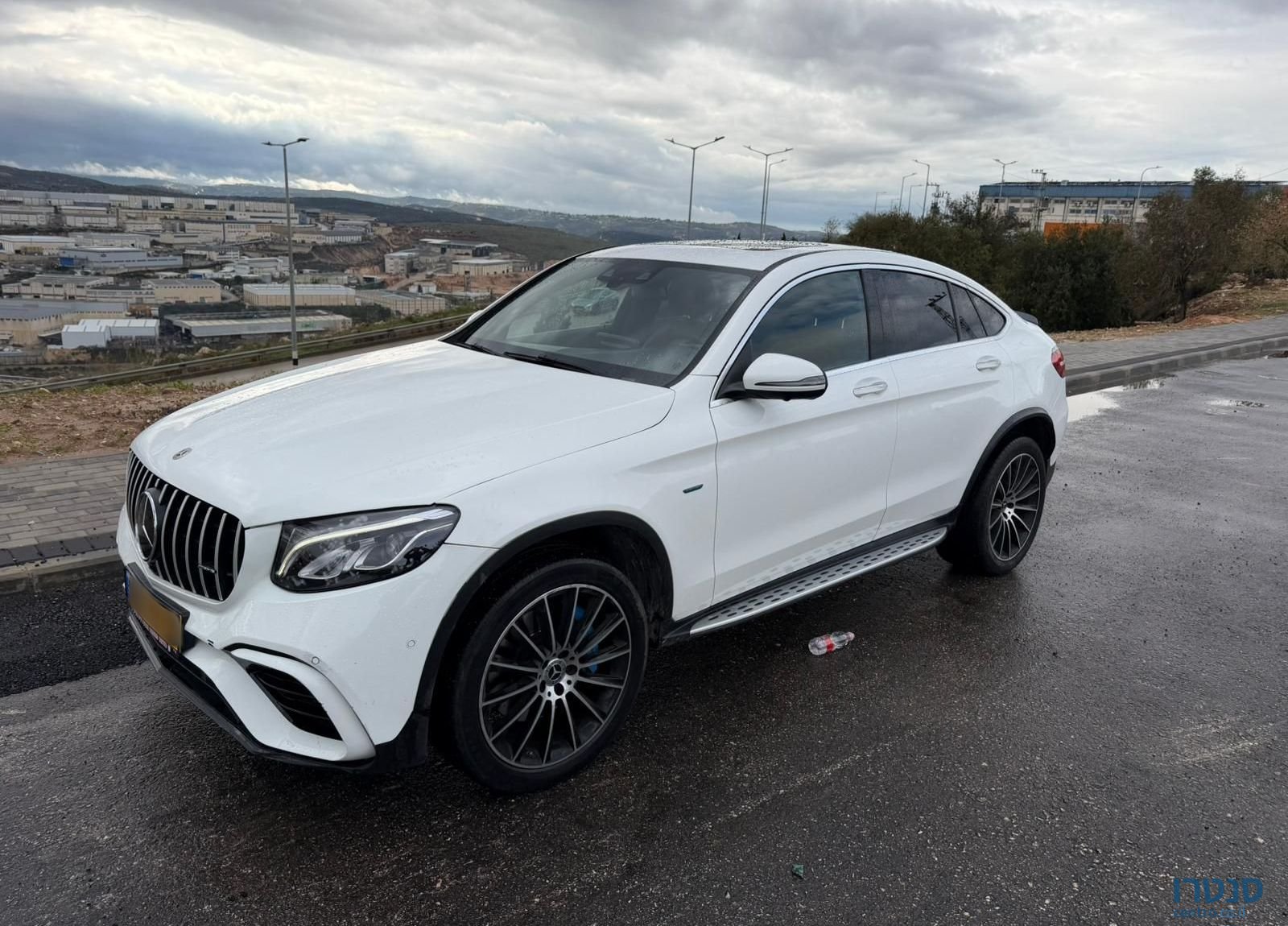 2017' Mercedes-Benz GLC מרצדס-בנץ photo #1