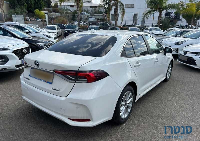 2021' Toyota Corolla טויוטה קורולה photo #4