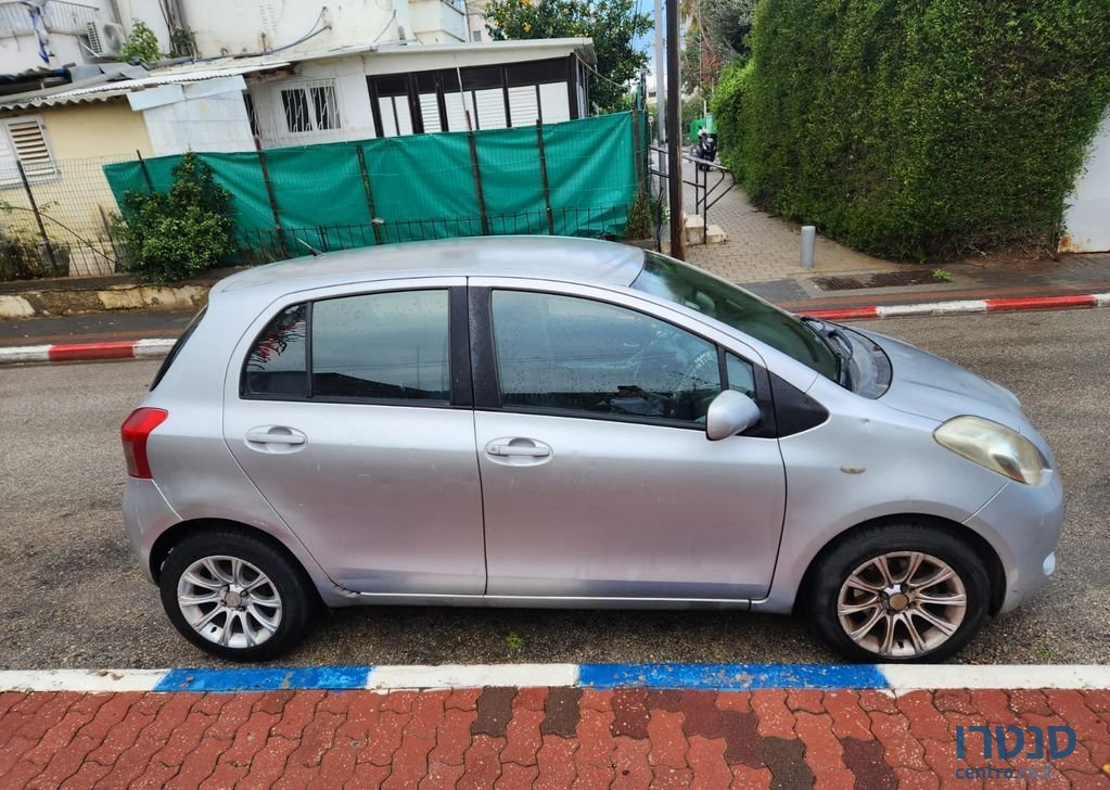 2007' Toyota Yaris טויוטה יאריס photo #4