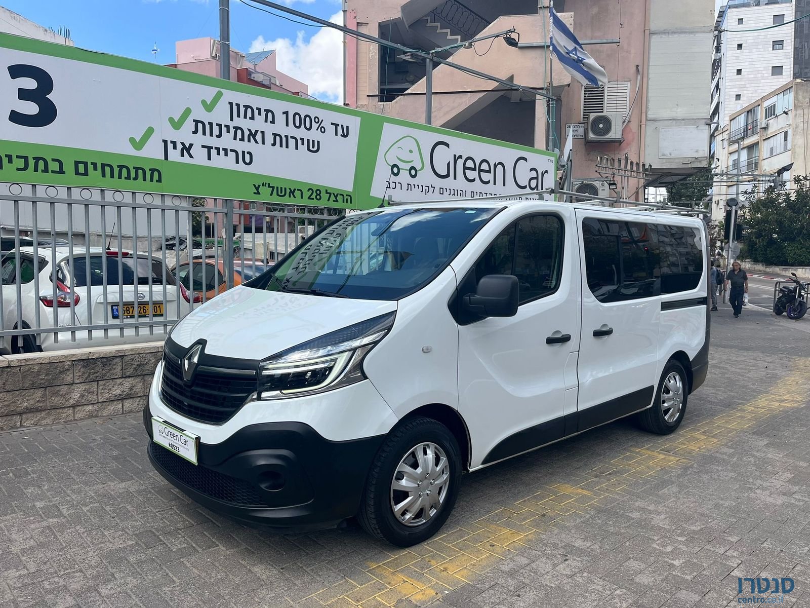 2021' Renault Trafic photo #3