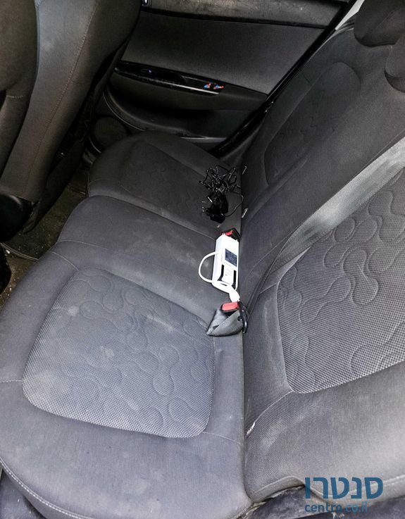 2011' Hyundai i20 יונדאי photo #6