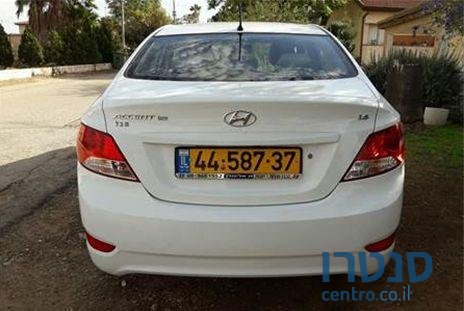 2016' Hyundai i25 יונדאי photo #3