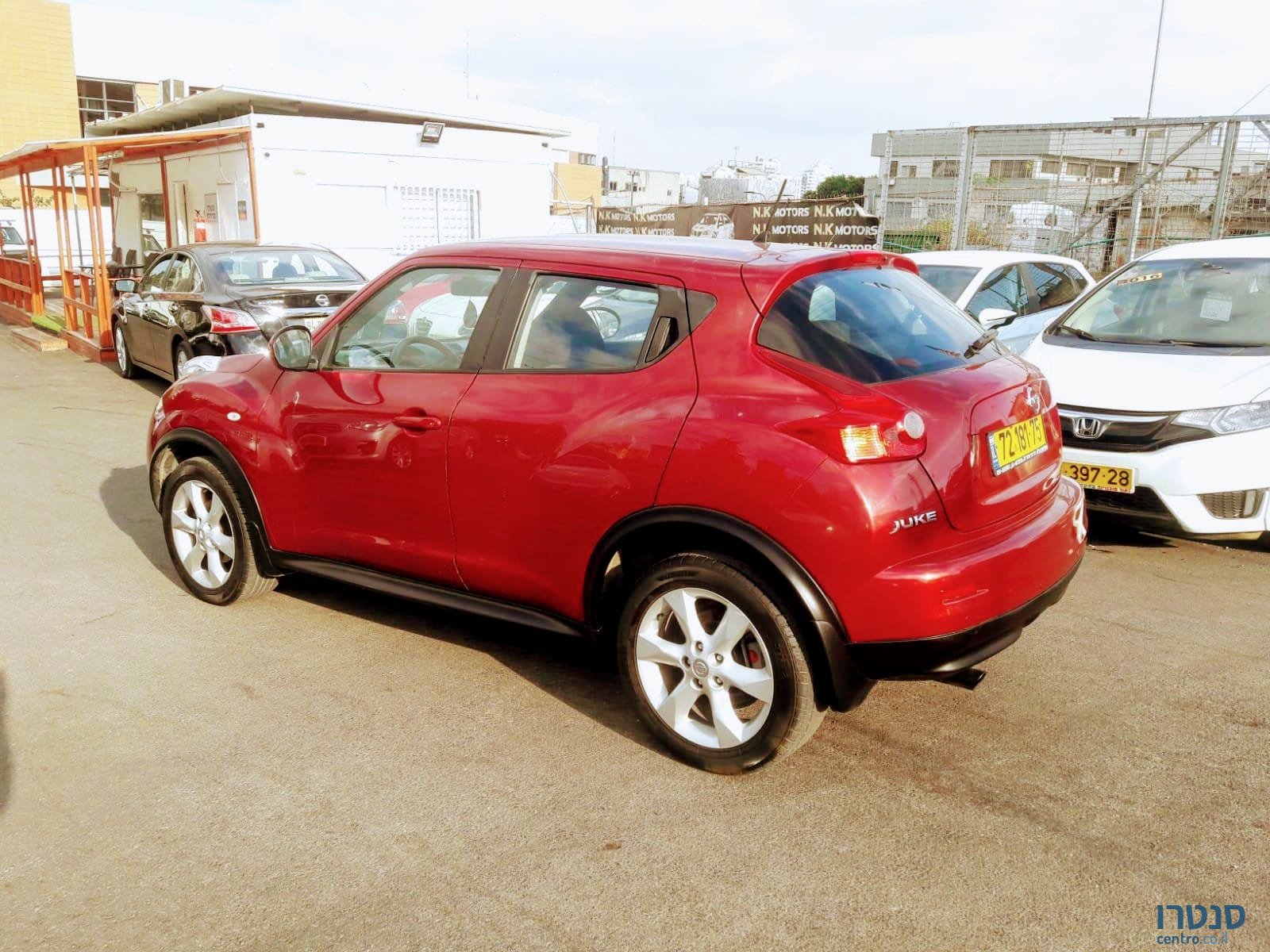 2011' Nissan Juke photo #4