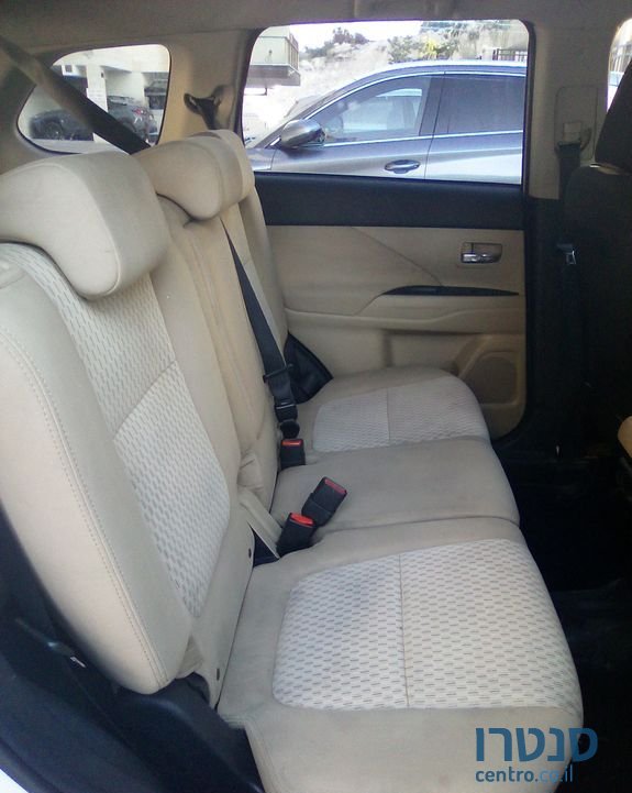2015' Mitsubishi Outlander מיצובישי אאוטלנדר photo #5