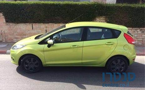 2011' Ford Fiesta Clx ‏5 דלת' photo #4