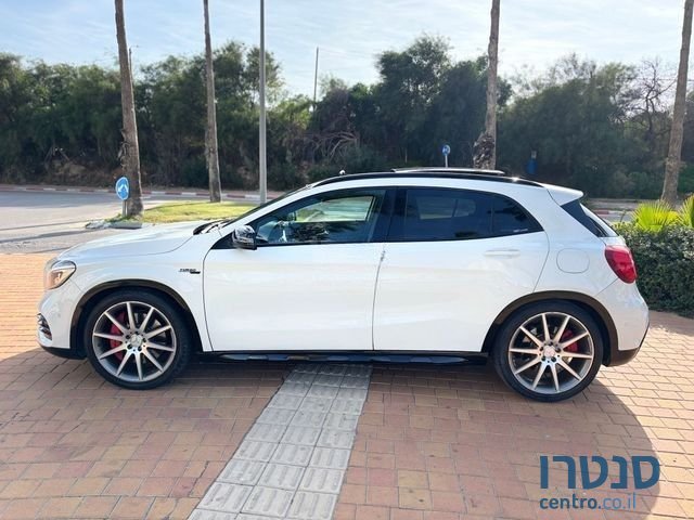 2016' Mercedes-Benz GLA מרצדס-בנץ photo #1