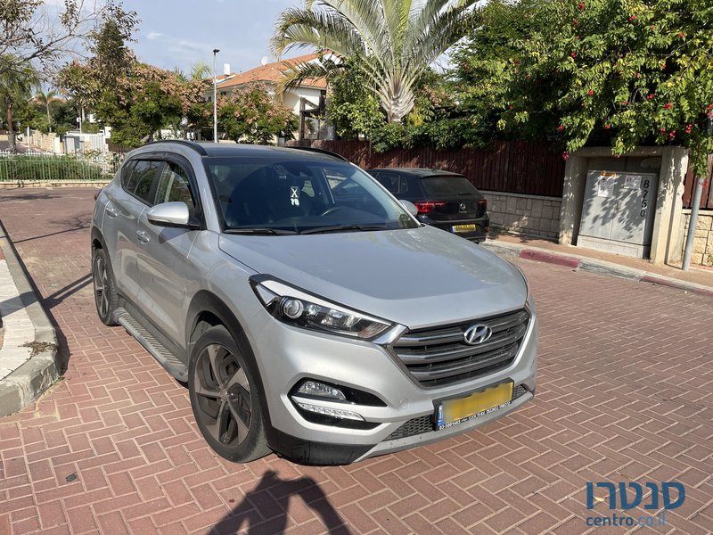 2018' Hyundai Tucson photo #6