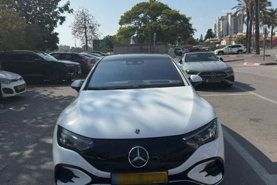 2023' Mercedes-Benz EQE מרצדס-בנץ