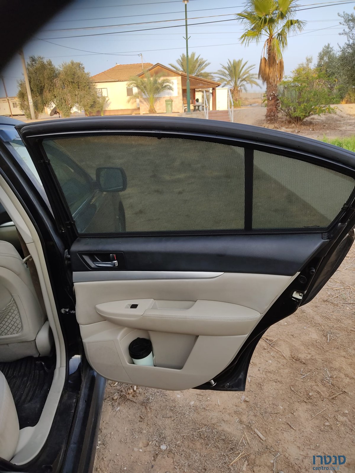 2011' Subaru B4 photo #6