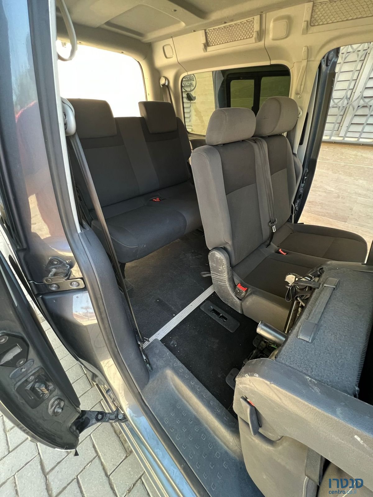 2015' Volkswagen Caddy פולקסווגן photo #1