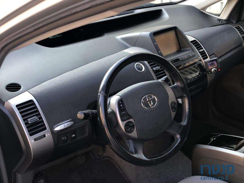 2008' Toyota Prius טויוטה פריוס photo #2
