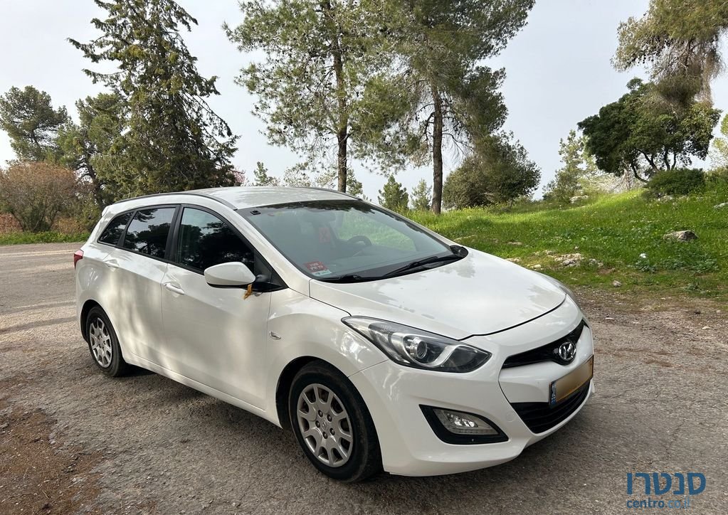 2014' Hyundai i30 יונדאי photo #2