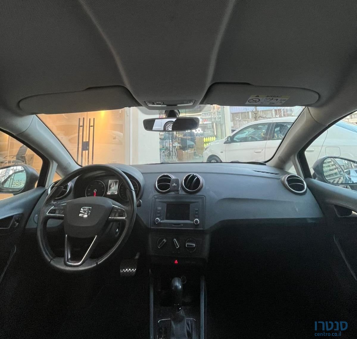 2015' SEAT Ibiza סיאט איביזה photo #5
