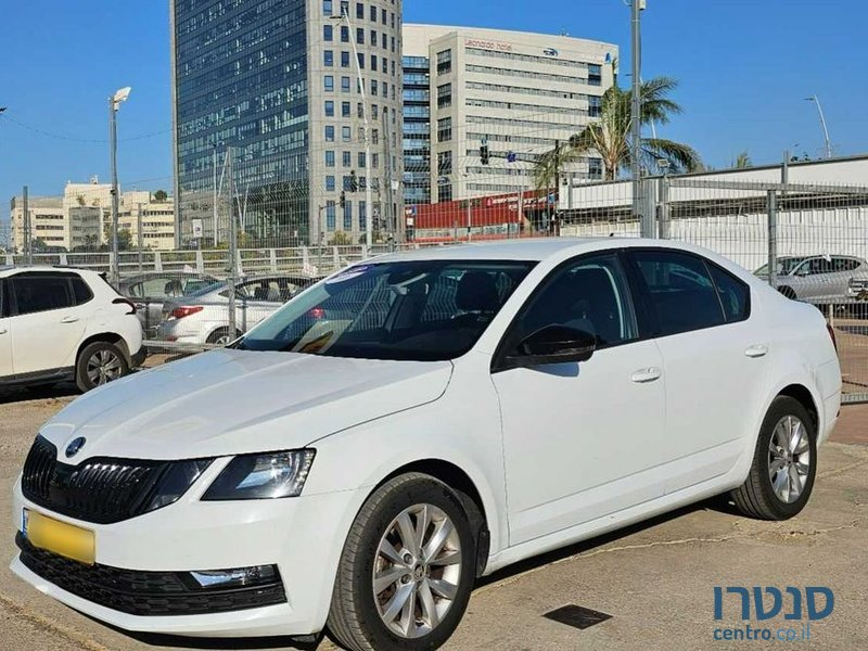 2020' Skoda Octavia סקודה אוקטביה photo #3