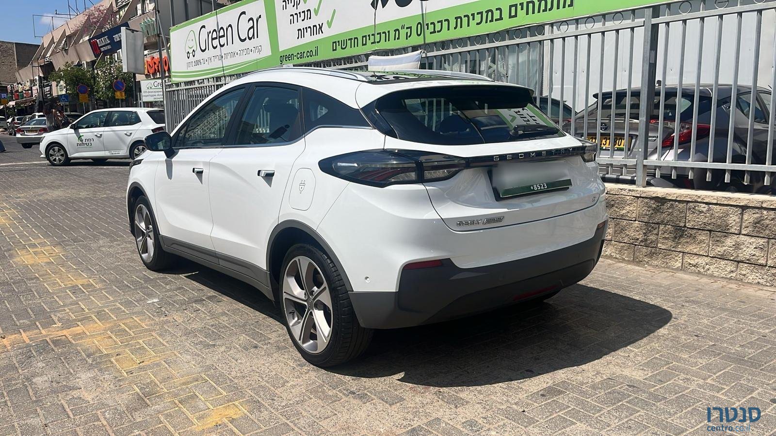 2023' Geely GEOMETRY C photo #4