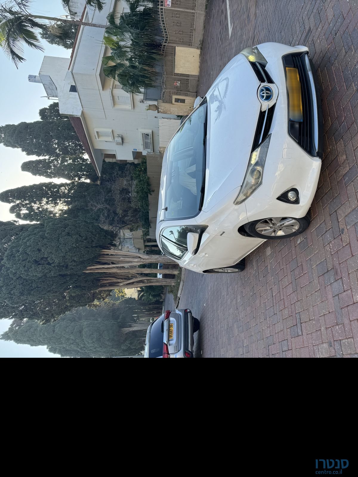 2014' Toyota Auris טויוטה אוריס photo #1