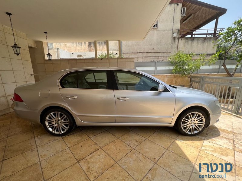 2013' Skoda Superb סקודה סופרב photo #2