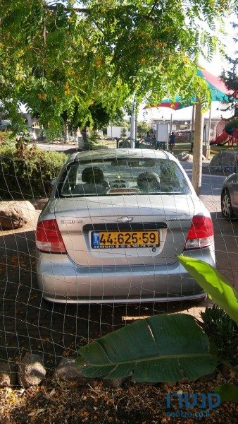 2005' Chevrolet Aveo photo #5