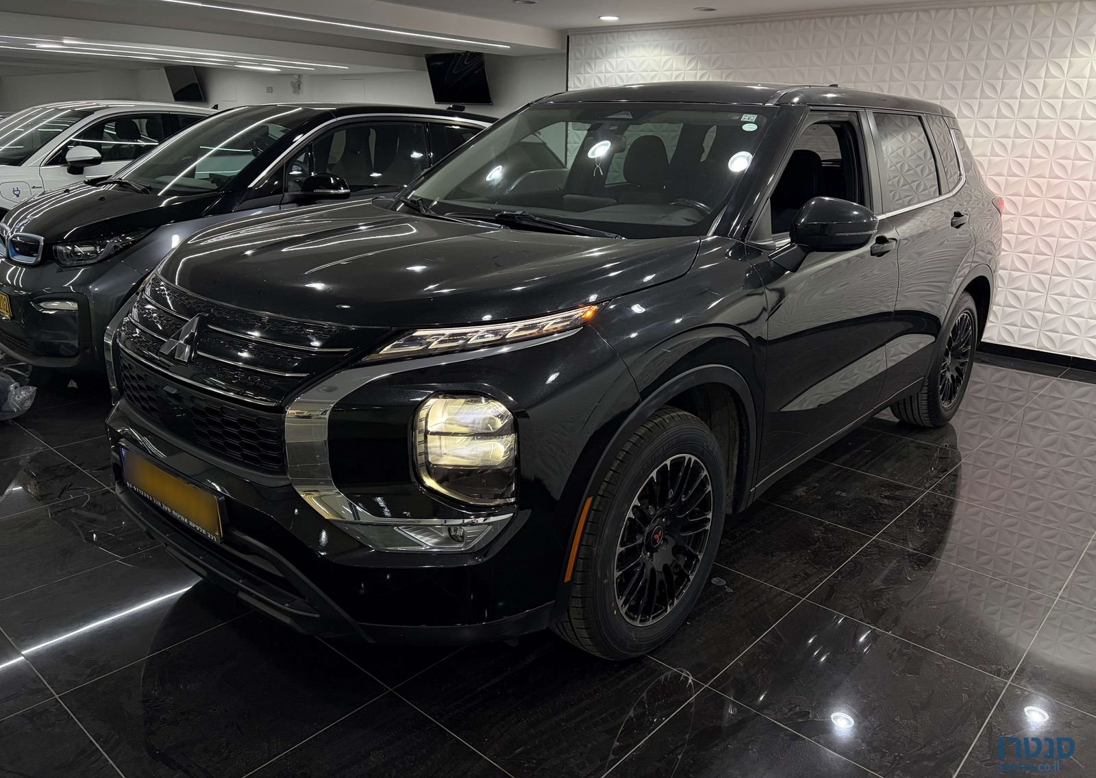 2023' Mitsubishi Outlander מיצובישי אאוטלנדר photo #3