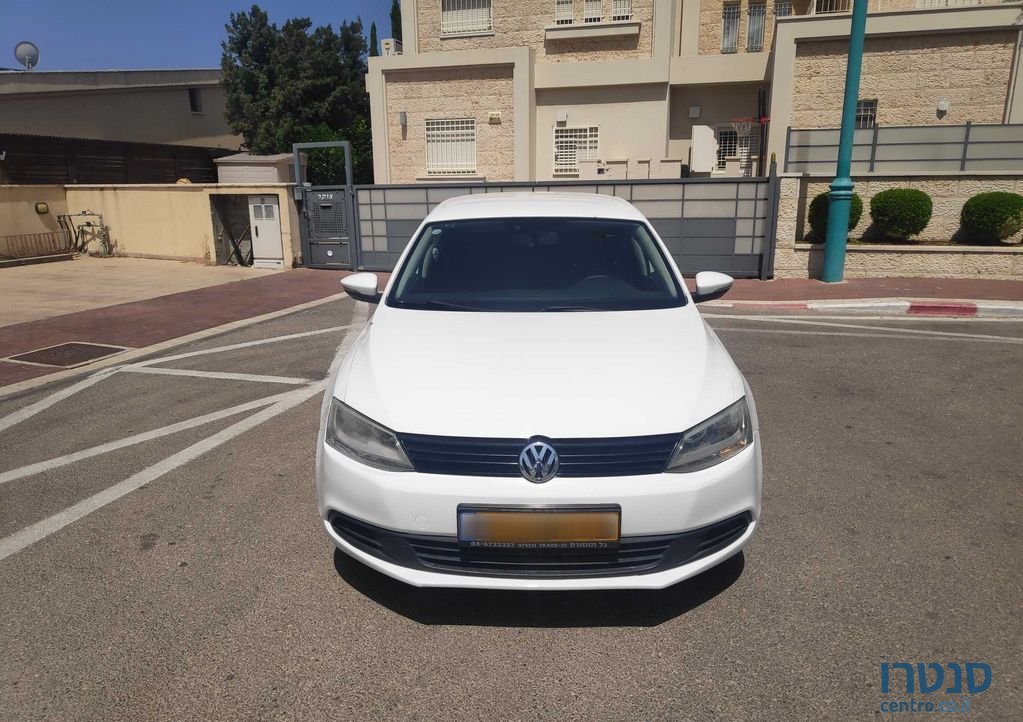 2013' Volkswagen Jetta פולקסווגן ג'טה photo #2