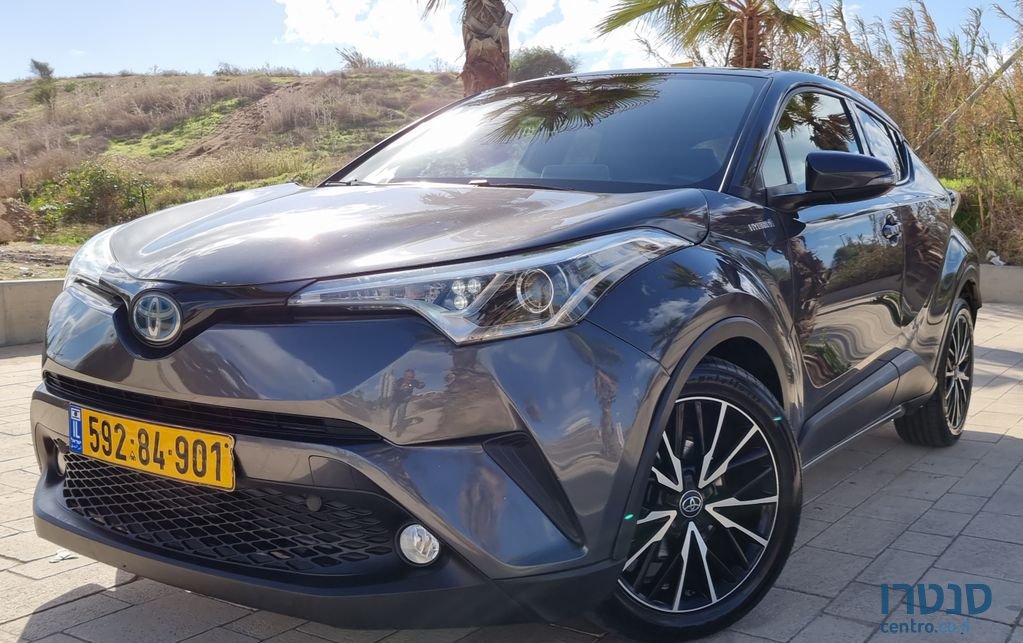 2019' Toyota C-Hr טויוטה photo #6