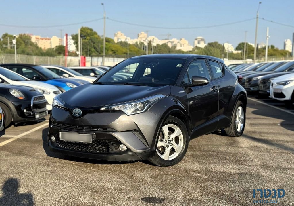 2017' Toyota C-HR טויוטה photo #1
