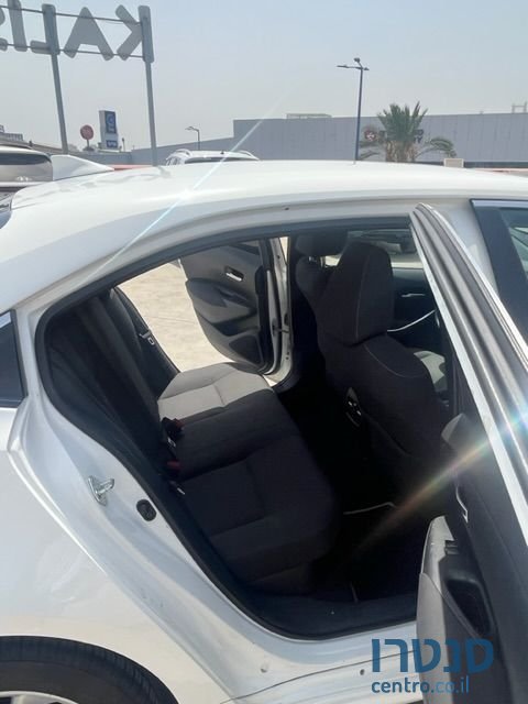 2019' Toyota Corolla טויוטה קורולה photo #3