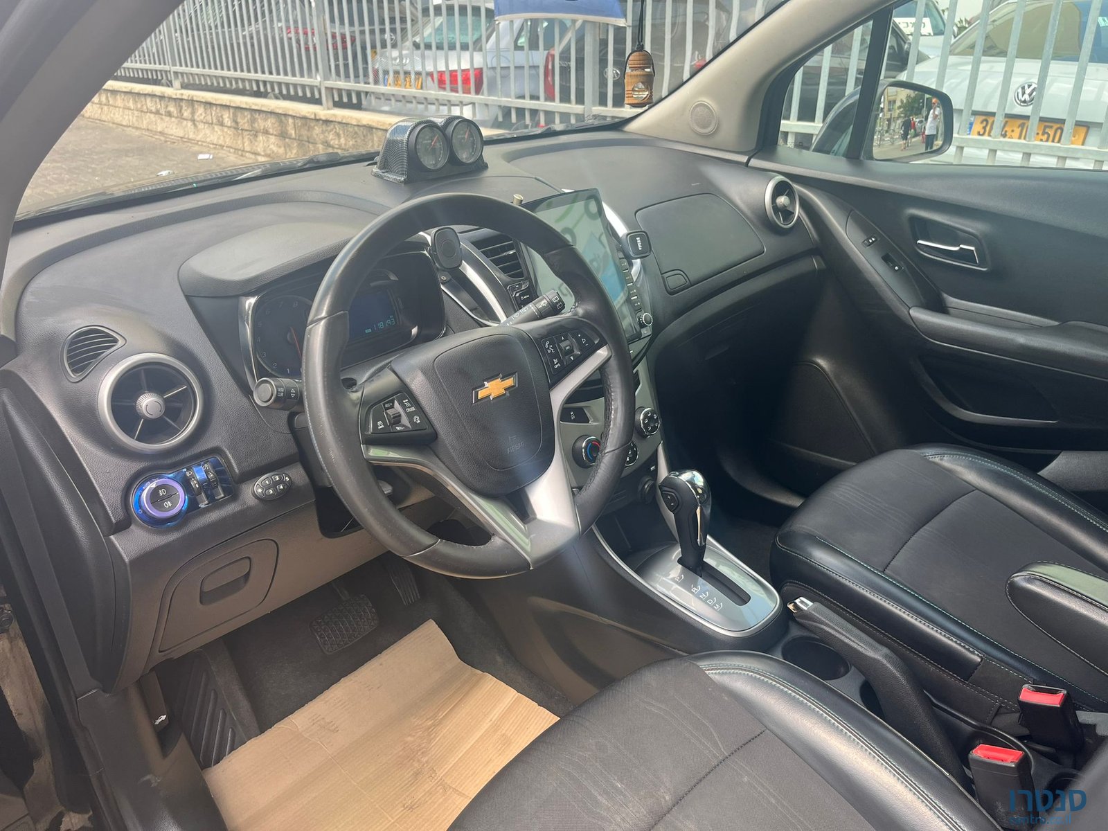 2014' Chevrolet Trax photo #2