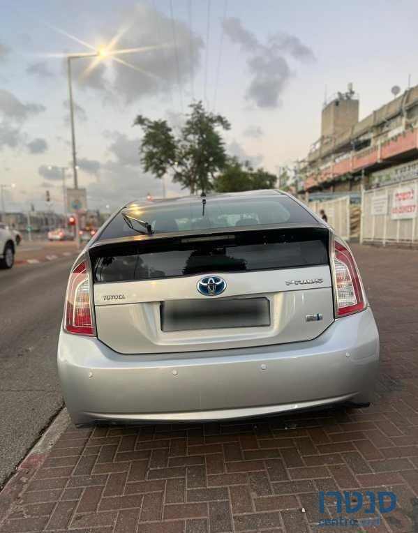 2015' Toyota Prius טויוטה פריוס photo #5