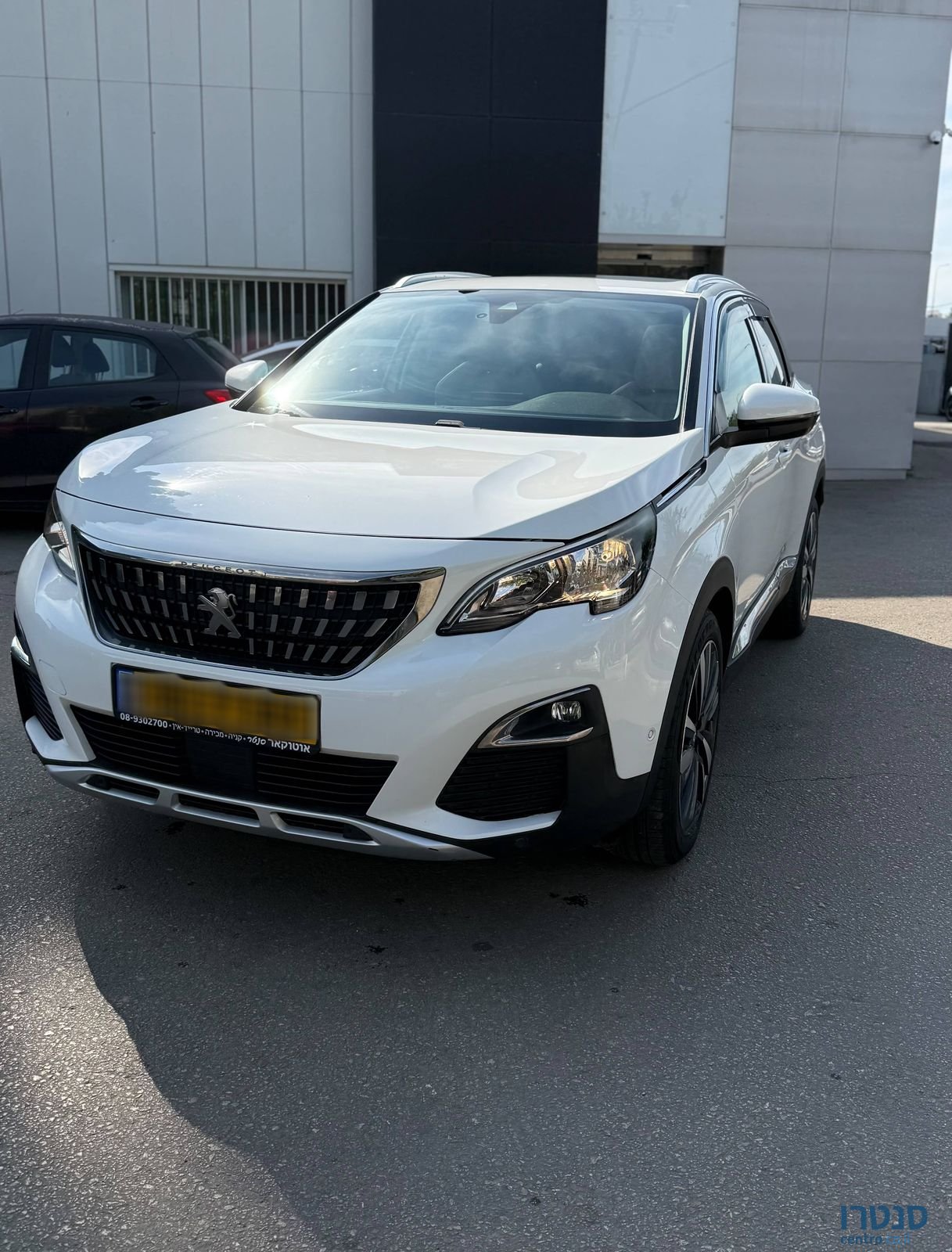 2020' Peugeot 3008 פיג'ו photo #1