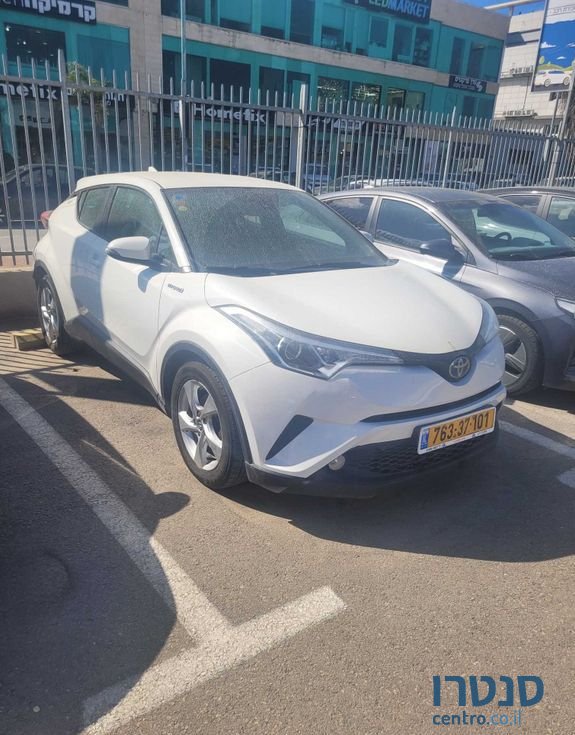 2019' Toyota C-HR טויוטה photo #3